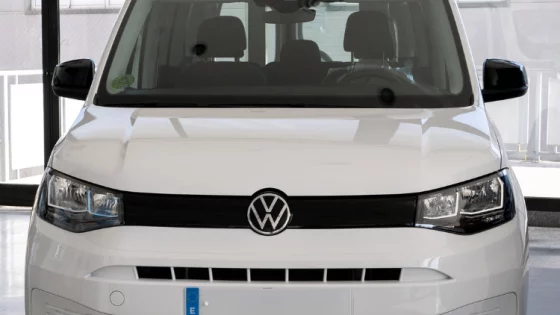 Volkswagen Multivan furgoneta de segunda mano en Málaga y Córdoba, ideal para el transporte y la familia